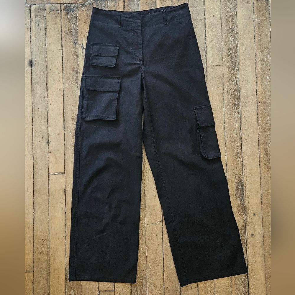 Aritzia - Wilfred Free Cargo Pant